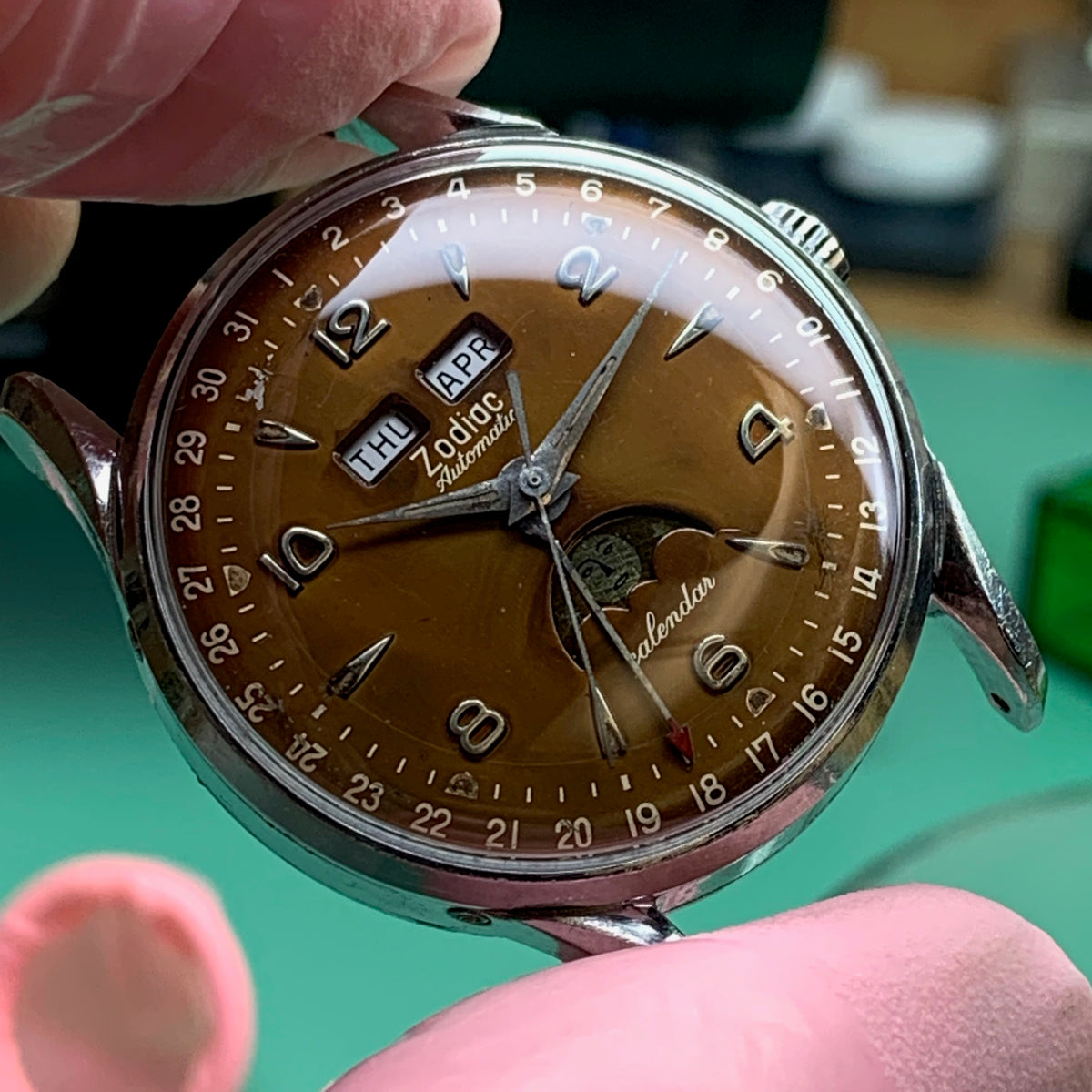 Servicing a Vintage 1950 s Zodiac Automatic Moonphase Calibre A