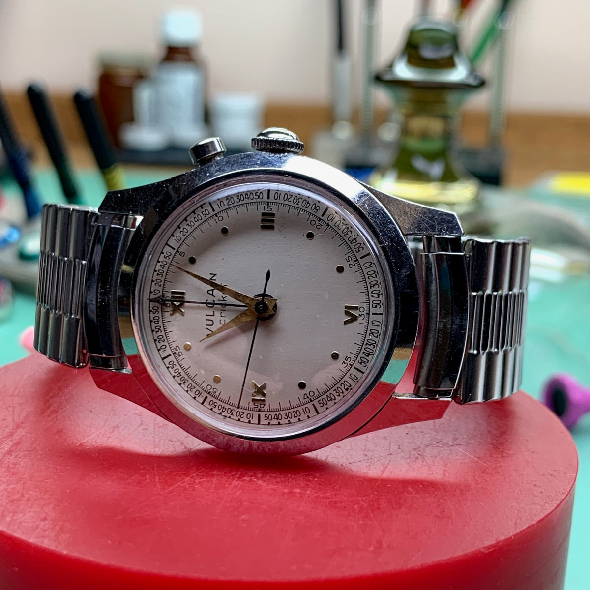 Servicing a 1950's Vulcain Cricket Alarm calibre 120 family watch