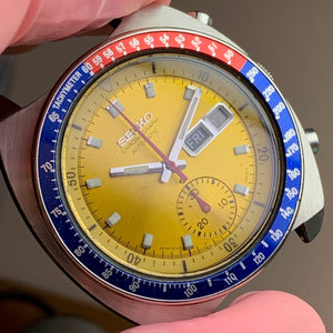 Truth and Transparency - Servicing a Seiko Pogue 6139-6002 vintage chronograph