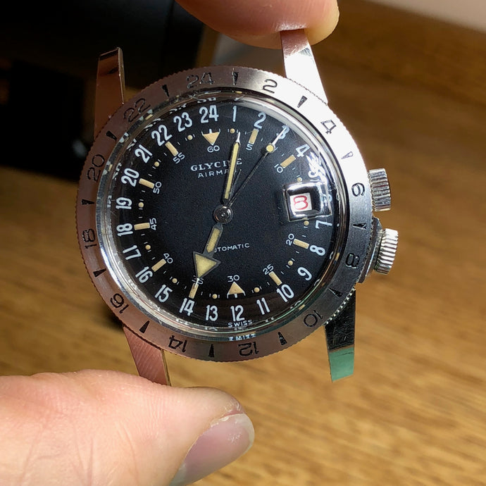 Servicing a Vintage Glycine Airman from 1960