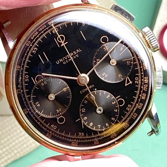 Servicing a 1940's Universal Geneve Compax chronograph 22465 calibre 285