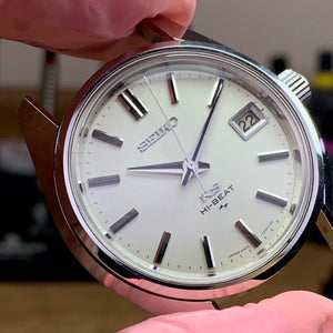 Servicing a Seiko 4502-7001 and a discussion of the hack stop and quick date change mechanisms