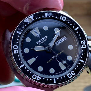 How to avoid turning a vintage watch into a metal grinder - Servicing a seiko 6039-7049 Turtle